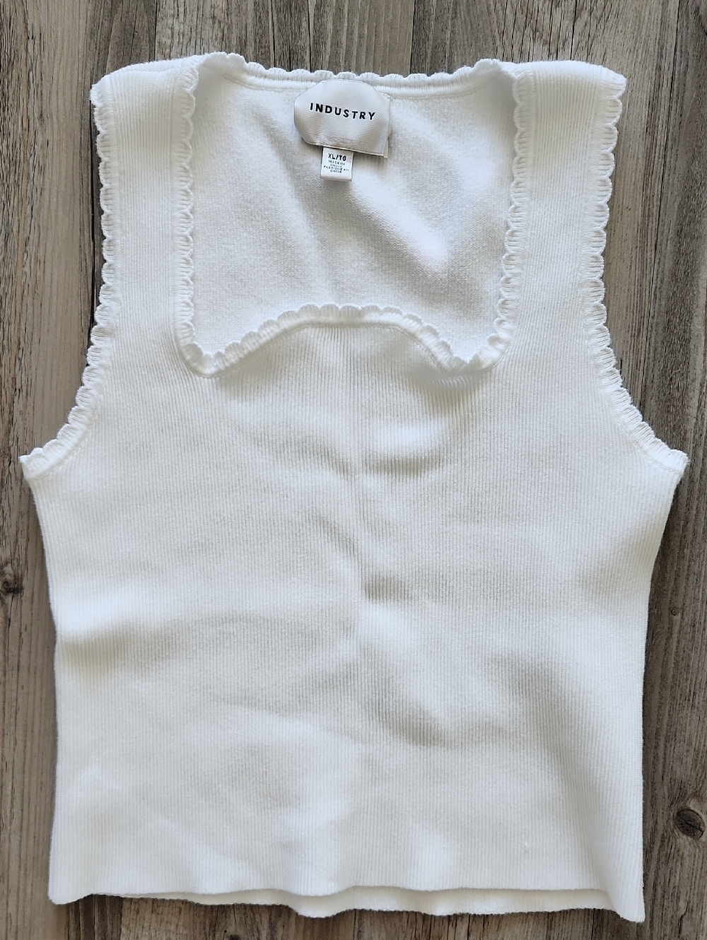 Elegant White Ribbed Tank Top